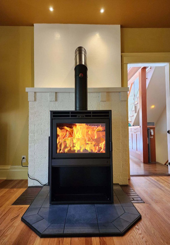 Supreme Novo 38 Wood Stove and Chimney Liner Installed in Bozeman, Montana.